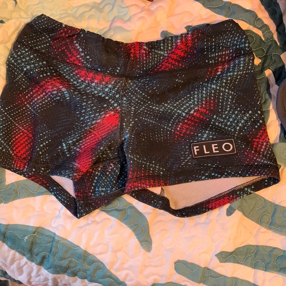 Fritter fleo shorts